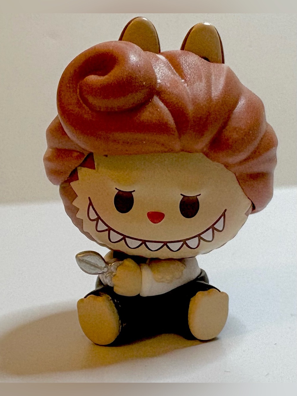 Labubu - Monsters - Hair Salon Series Pop Bean “Master Hairstylist” (2/$19)